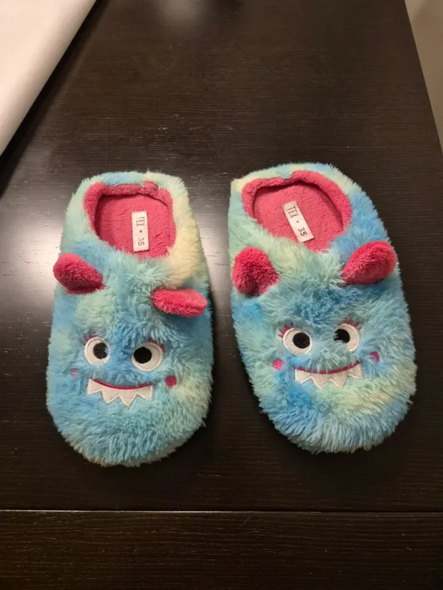 zapatillas casa Monstruo Azul Talla 35