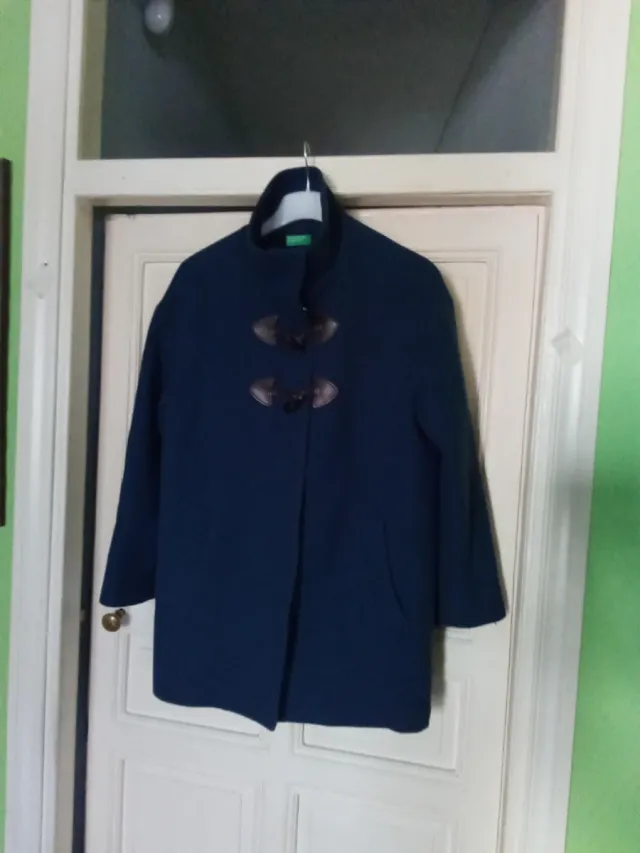 Cappotto corto da donna Benetton