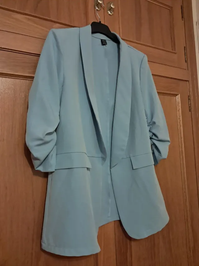 Chaqueta azul manga 3/4