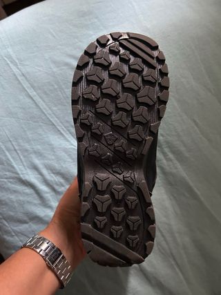 Botas Quechua montaña y nieve negras/moradas