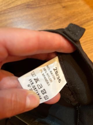 Pantalón mujer negro con cremalleras