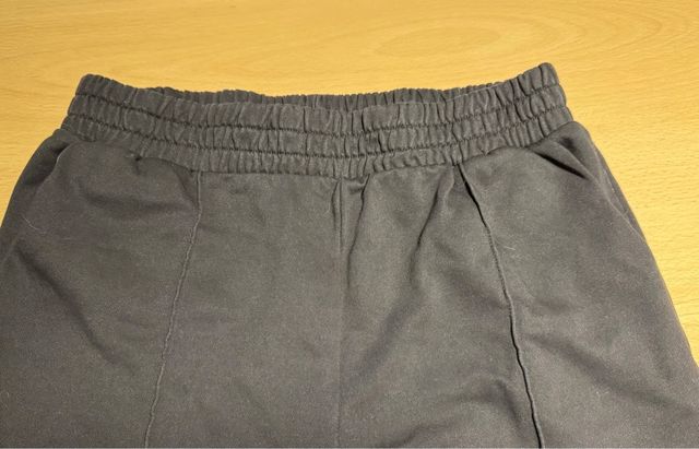 Pantaloni sportivi neri taglia M/L