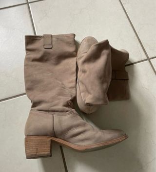 Stivali morbidi beige taglia 38