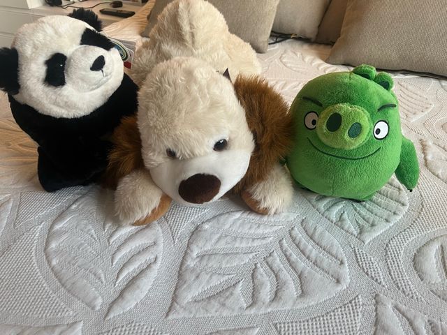Lote 3 peluches panda, perro y cerdo