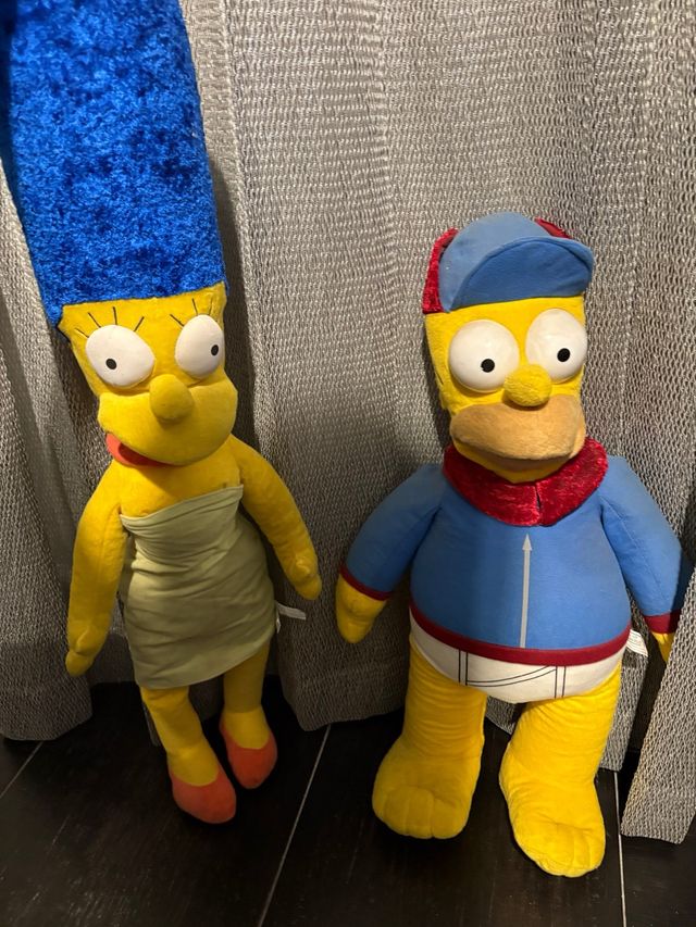 Peluche Homer e Marge Simpson