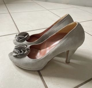 Scarpe Ovyè grigie tacco 38