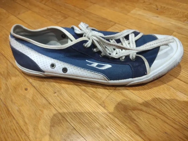 Playeros Diesel Azul y Blanco