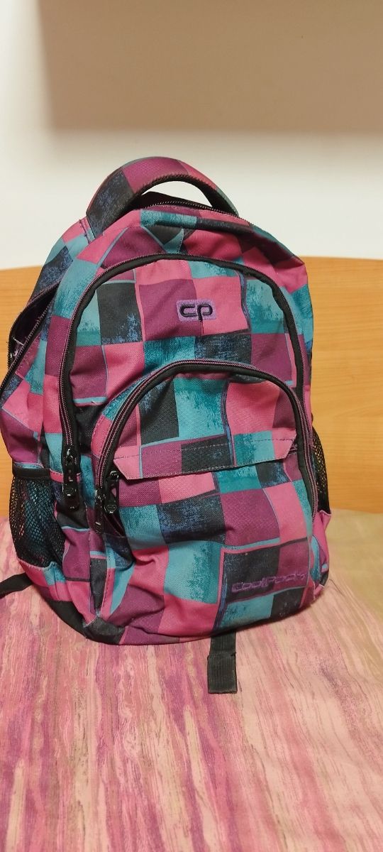 Mochila Escolar CoolPack Diseño Cuadros