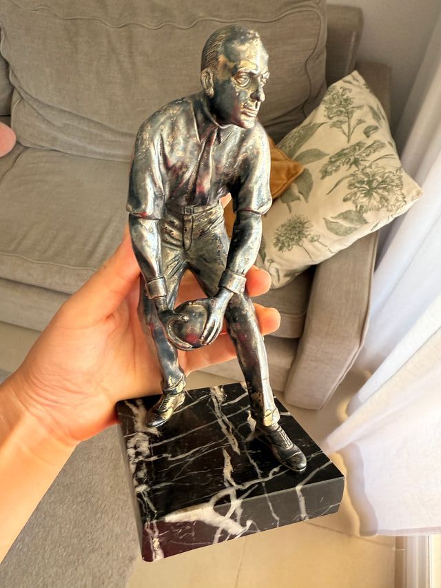 Estatuilla de jugador de Bolos Art Deco, oferta