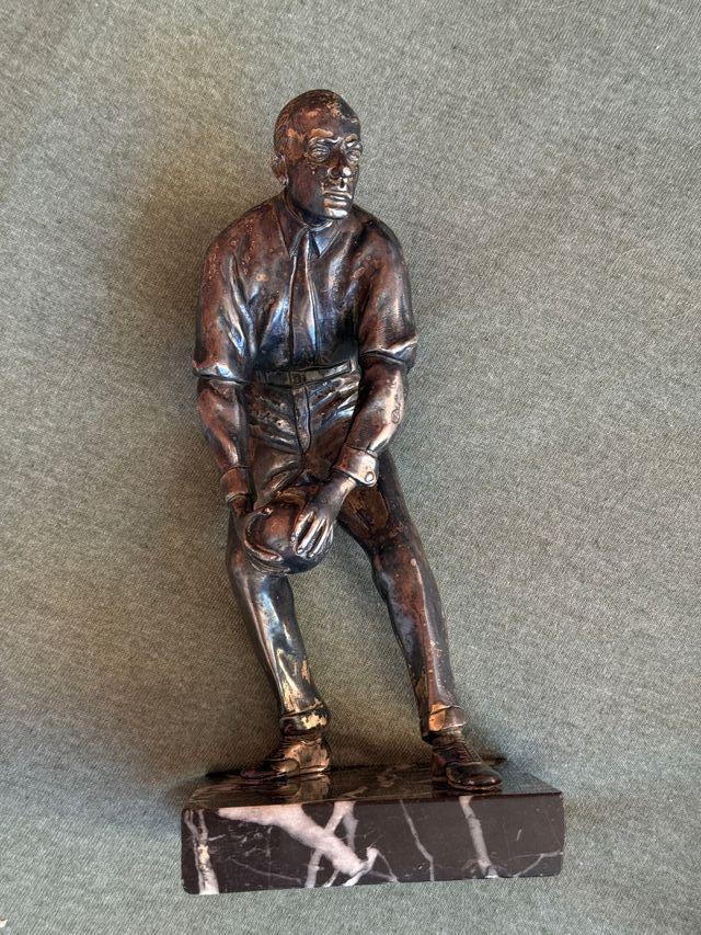 Estatuilla de jugador de Bolos Art Deco, oferta