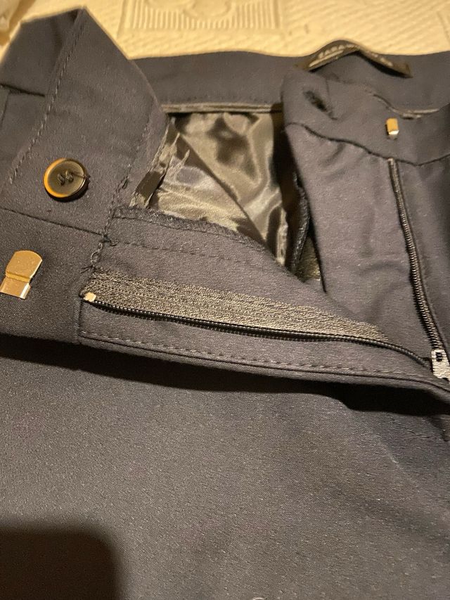 Pantalón recto Zara negro