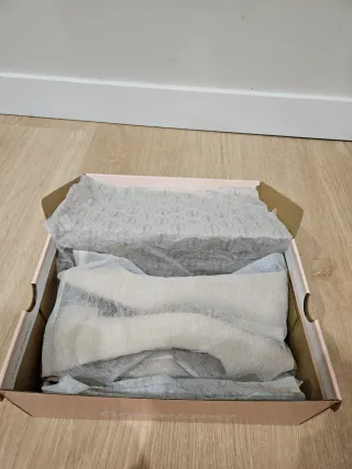 Zapatos planos punta Marypaz beige mujer