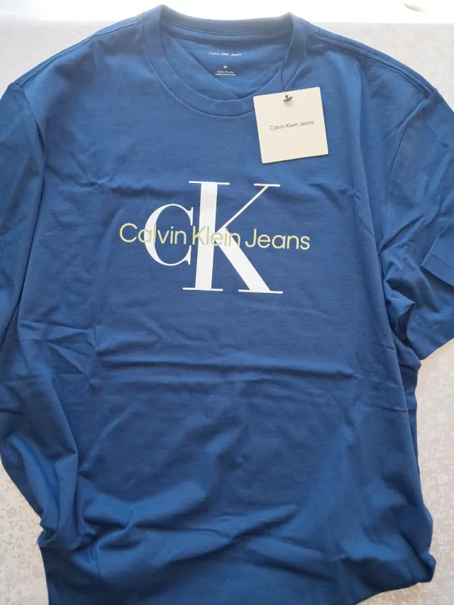 Camisetas Calvin Klein (2) Blanca y Azul