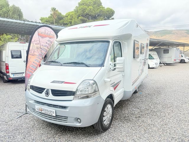 Autocaravana aire/neumatica/portamotos/automatica
