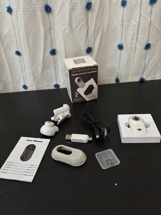 Mini cámara con accesorios