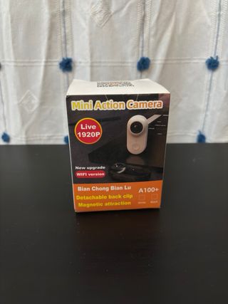 Mini cámara con accesorios