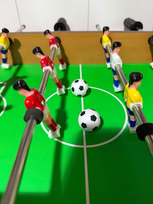Mini futbolín de mesa