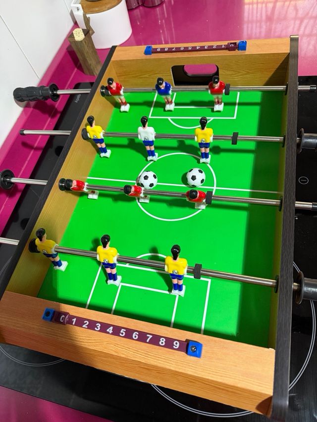 Mini futbolín de mesa