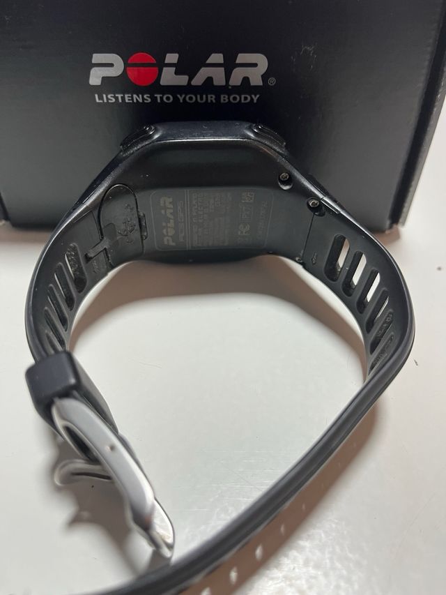 Polar RC3 GPS Reloj Deportivo Negro y Rojo