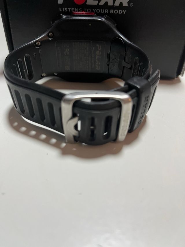 Polar RC3 GPS Reloj Deportivo Negro y Rojo