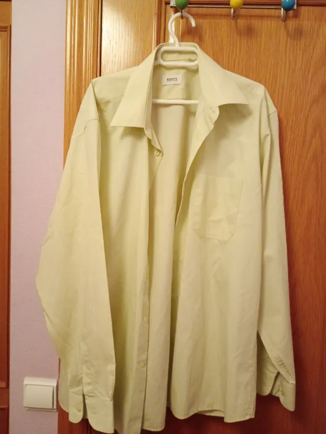 Camisa de vestir Kent's, línea oro Talla XL