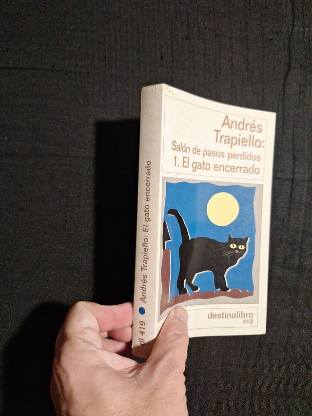 Andrés Trapiello. El gato encerrado + Locuras...