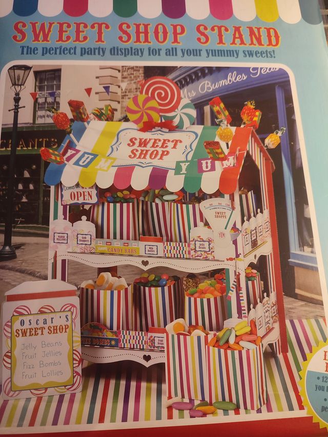 Bancarella dolciumi da costruire