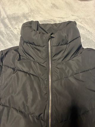 Chaqueta acolchada negra