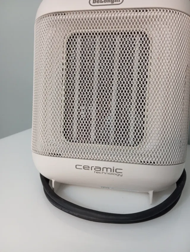 Calefactor Cerámica DeLonghi Blanco y Marrón