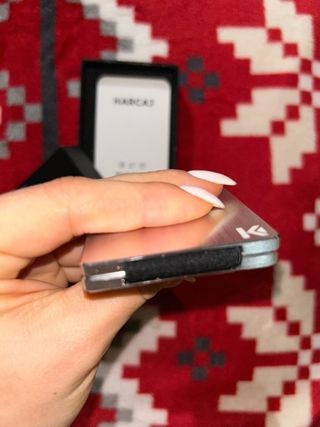 Tarjetero Karcaj metálico plateado