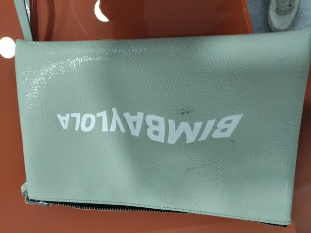 Monedero grande Bimba y Lola beige