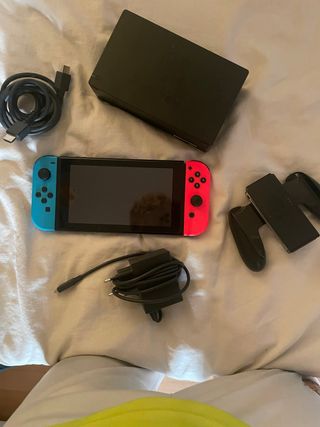 Nintendo Switch Azul/Rojo sin drift