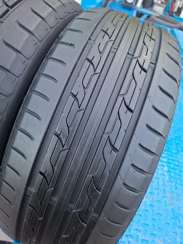 Neumáticos 205/45/16