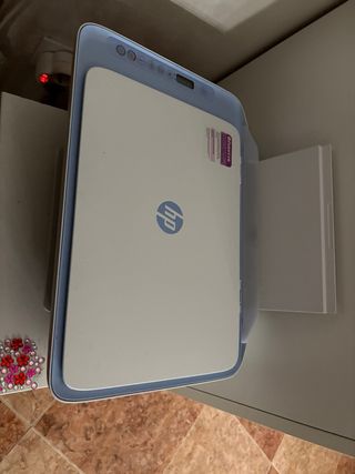 Impresora HP Blanca y Azul