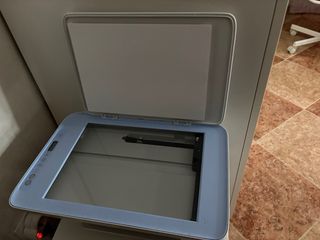 Impresora HP Blanca y Azul