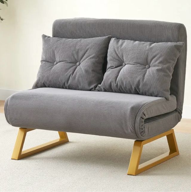 Divano letto trasformabile + cuscini