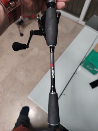 Caña akami dentex de 1 a 7gr