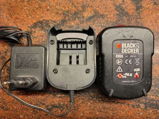 Cargador y Batería Black&Decker 12V.