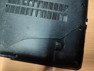 Lenovo IdeaPad 110-15IBR funcional. Pantalla Rota.