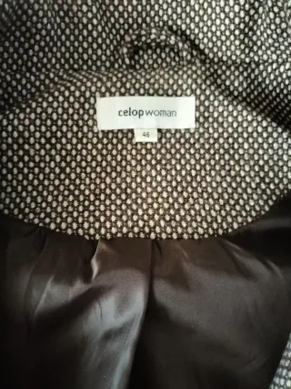 Abrigo de paño mujer beige y marrón. Celop woman