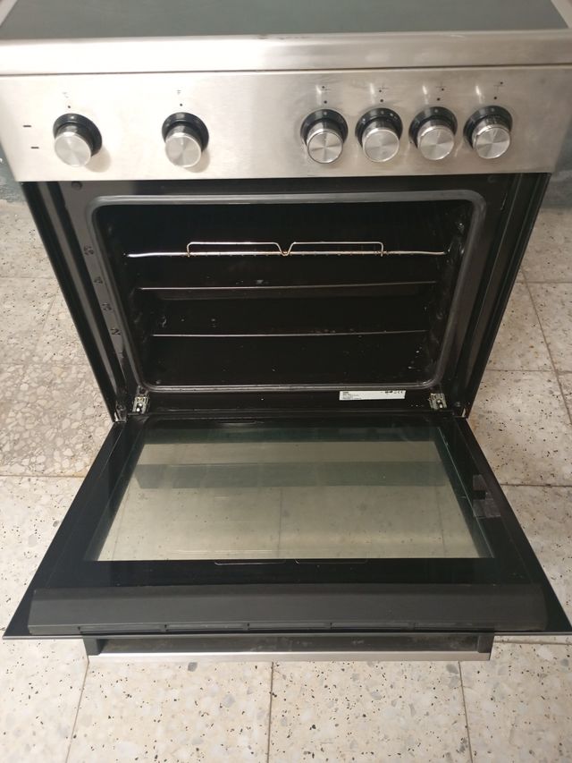 Cocina vitrocerámica 4 fuegos