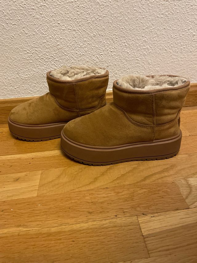 Botas de borrego marrones