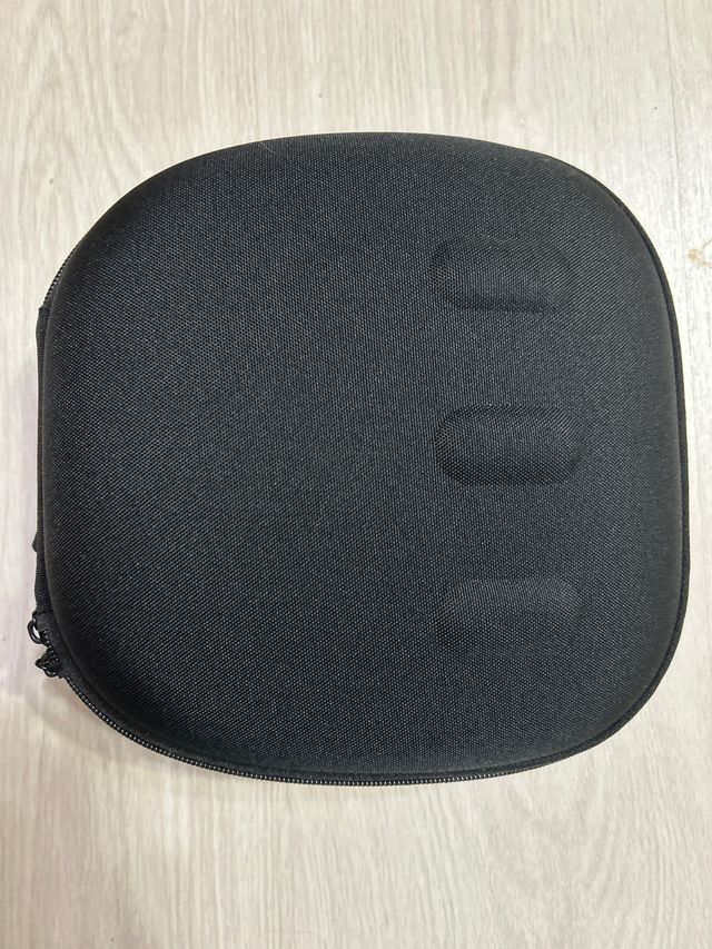 Estuche para consola