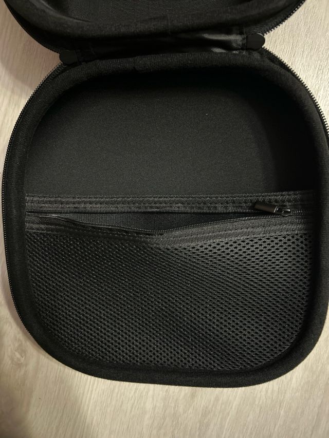 Estuche para consola