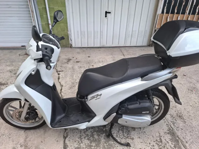 Honda SH125i Blanca