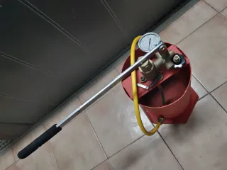 Bomba de mano presión 0-160 bar