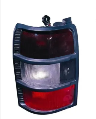 Piloto Trasero Izquierdo Montero V20/V40