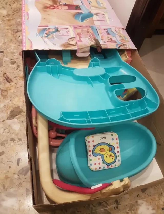 Nenuco Baño Bebé con Accesorios