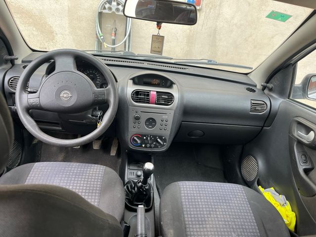 Opel Corsa 2004
