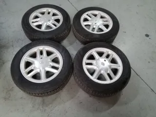 Llantas Renault 15 (4 unidades)